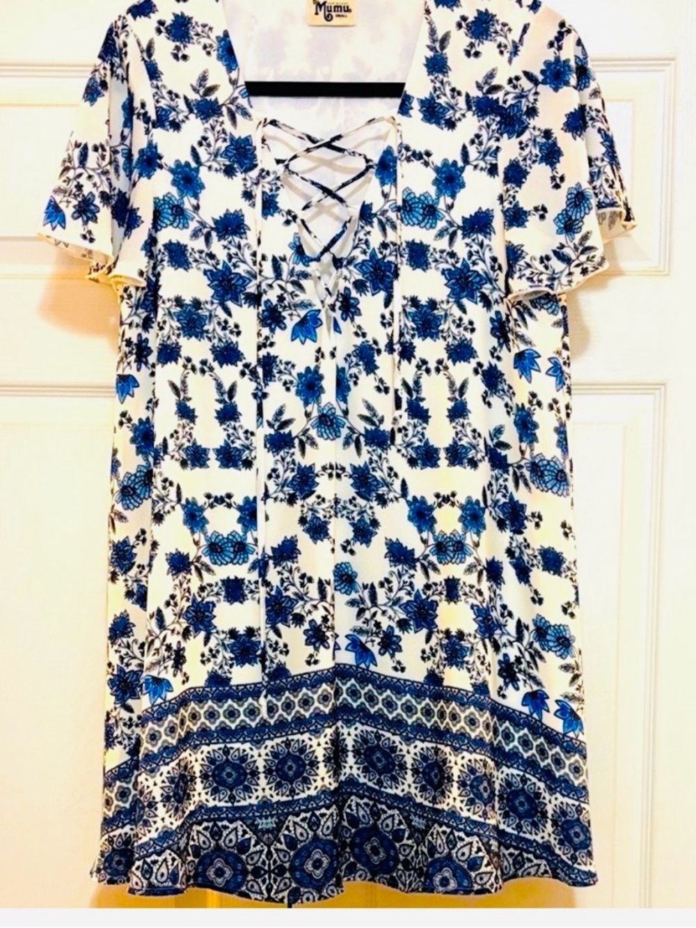Show Me Your MuMu Blue floral Woman’s Dress small
